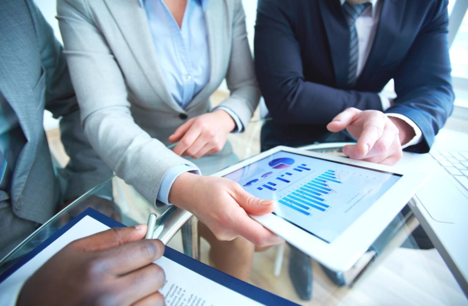 Análisis de inversiones y documentos financieros